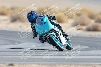 media/Jan-10-2025-CVMA Friday Practice (Fri) [[489e0da257]]/Group 4 and Trackday/Session 4 (Turn 16)/